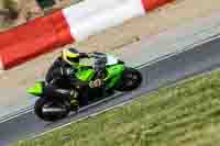 cadwell-no-limits-trackday;cadwell-park;cadwell-park-photographs;cadwell-trackday-photographs;enduro-digital-images;event-digital-images;eventdigitalimages;navarra;no-limits-trackdays;peter-wileman-photography;racing-digital-images;trackday-digital-images;trackday-photos